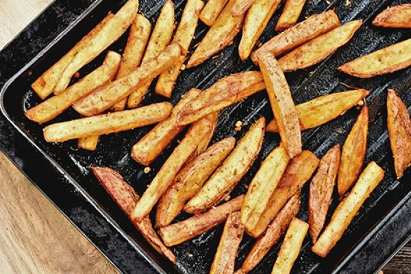 Хрустящая картошка фри из духовки