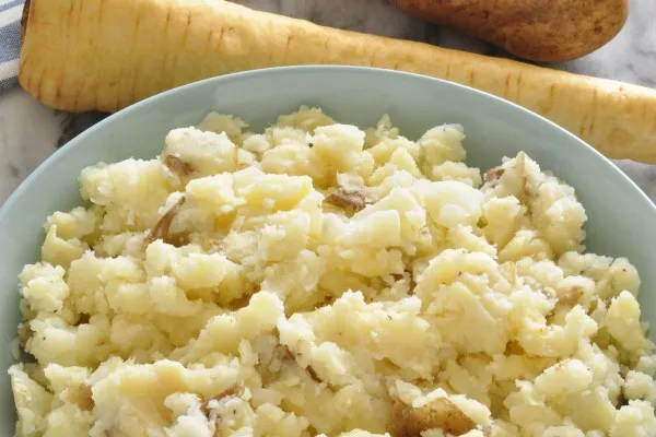 Пюре из пастернака и картофеля