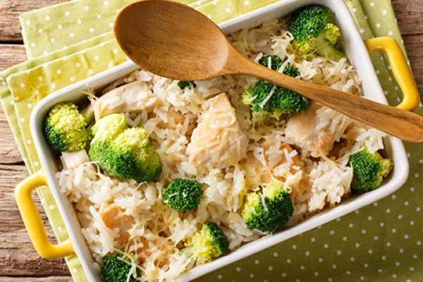 Запеканка из курицы с брокколи
